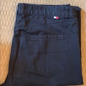 Black Tommy Hilfiger Jeans